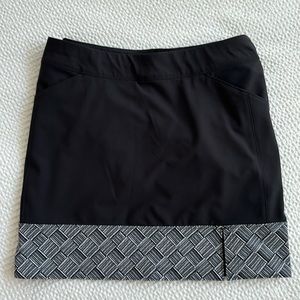 Adidas golf skort black and white  sz L
